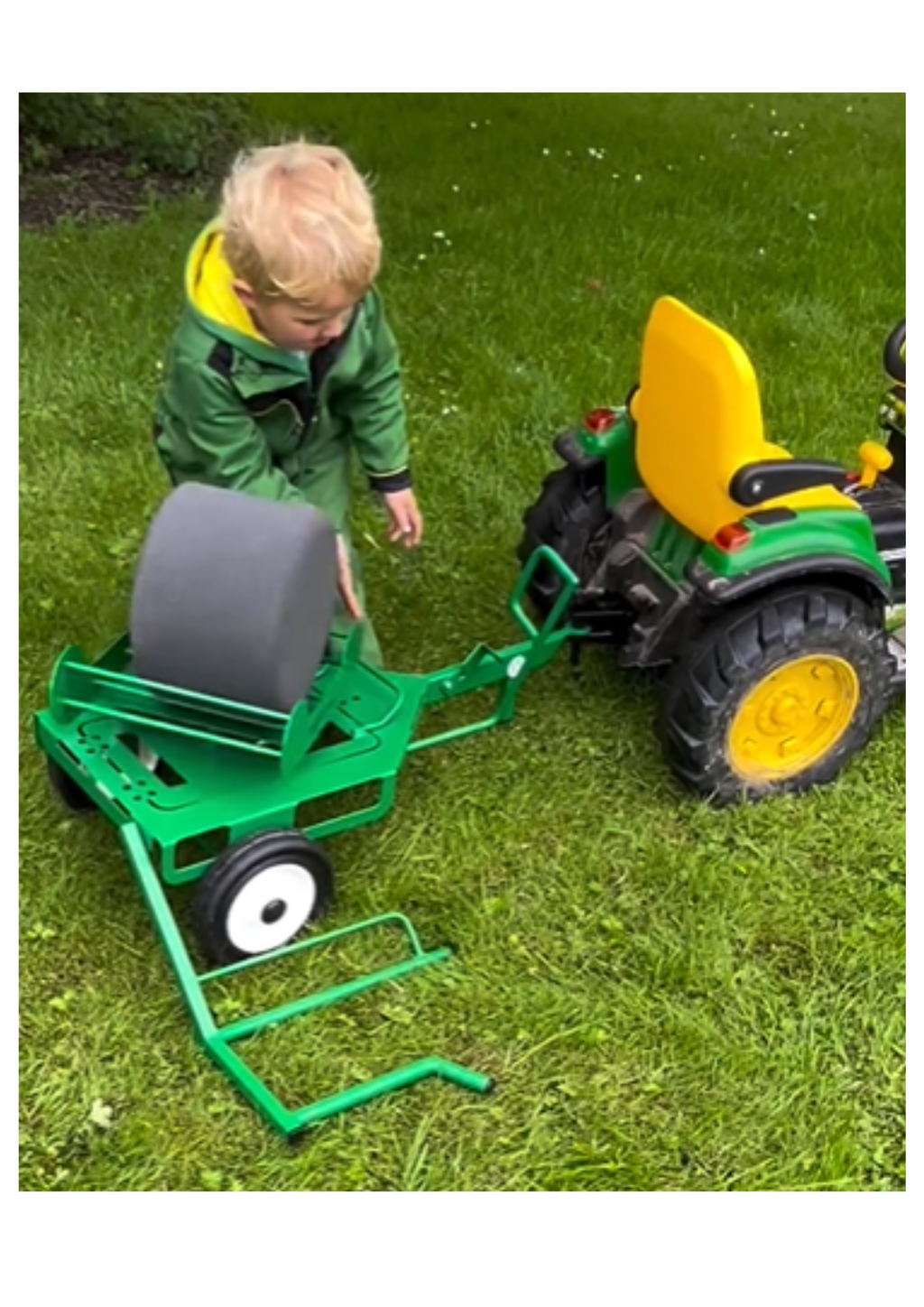 Bale Wrapper, complete with 1 foam bale
