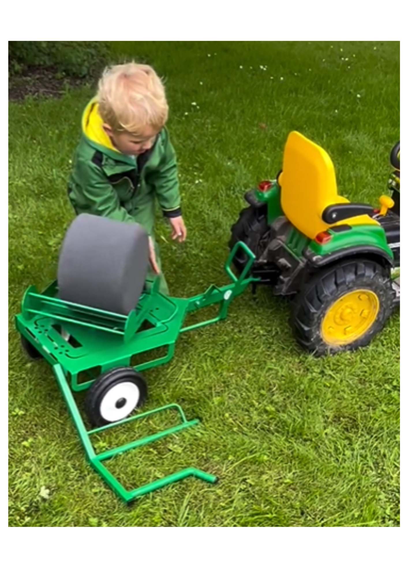 Bale Wrapper, complete with 1 foam bale